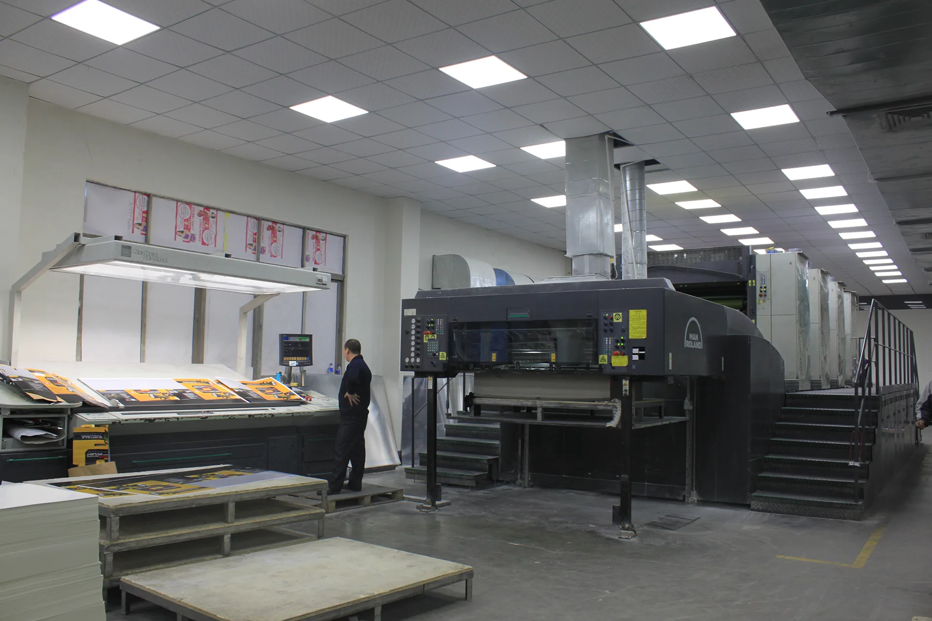 Fob Display Factory Workshop